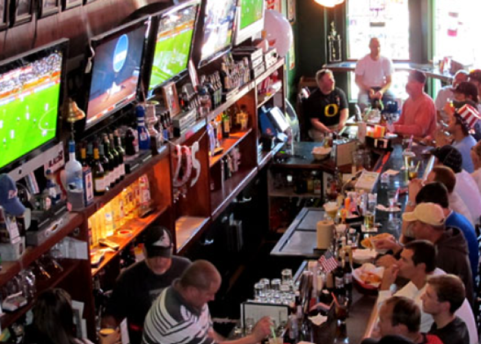 Sidelines-bar-bend-or